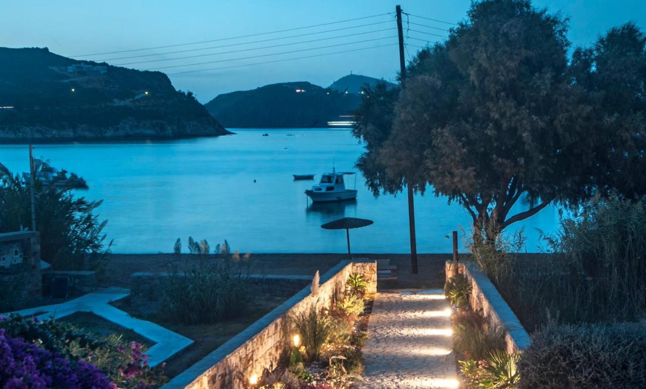 Patmos Exclusive Villas Скала Екстериор снимка