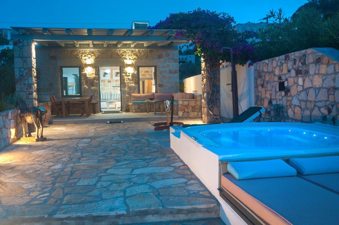 Patmos Exclusive Villas Скала Екстериор снимка