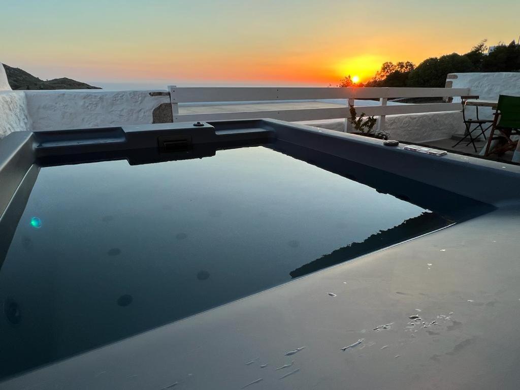 Patmos Exclusive Villas Скала Екстериор снимка